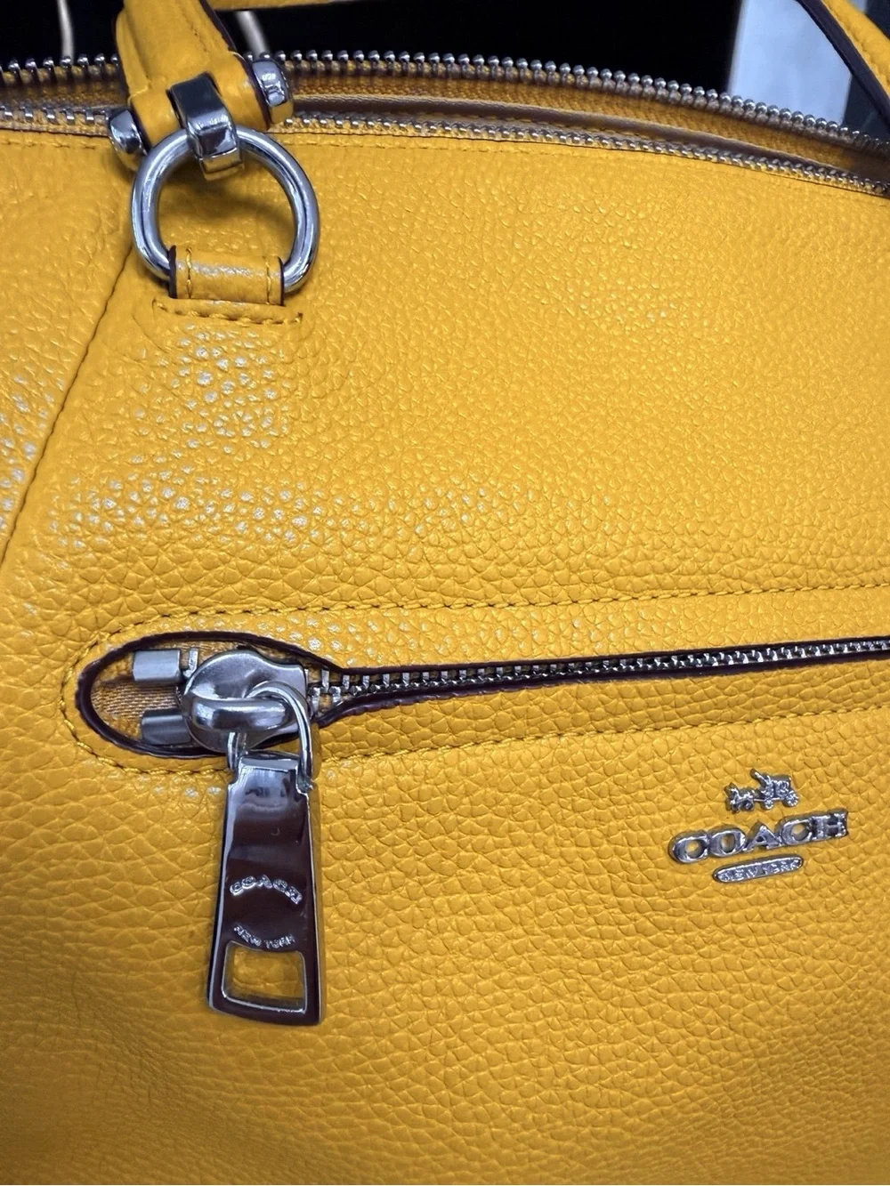 Coach beautiful prairie
